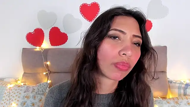 Miss veronicaa2 online show from 15, 2, 2025