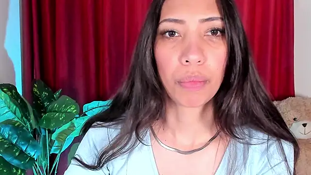 Miss veronicaa2 online show from 15, 10, 2025