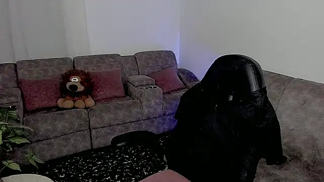 Dylan Milk online show from 3, 10, 2025