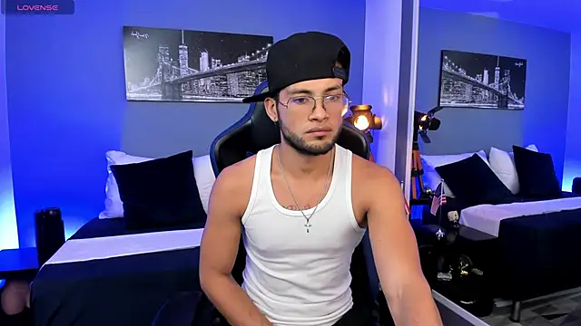 Snapshot of Max_Conor1 chatting on 27, 4, 2026 Max Conor1 online show from 27, 4, 2026