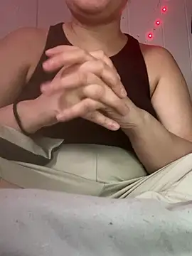 Snapshot of UnshavenPussyLoversonly chatting on 17, 3, 2025 UnshavenPussyLoversonly online show from 17, 3, 2025