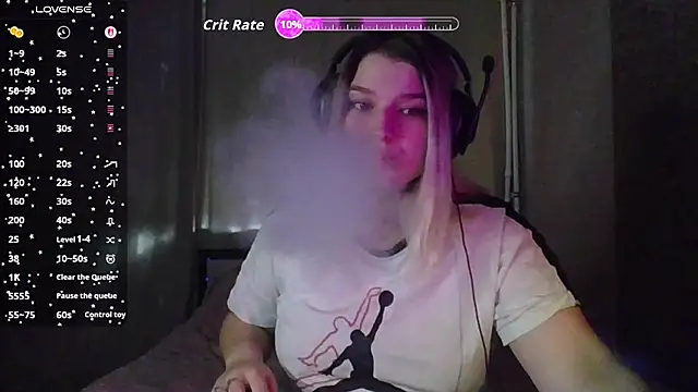 Snapshot of Jenny_Smit chatting on 23, 11, 2025 Jenny Smit online show from 23, 11, 2025