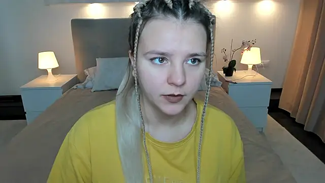 Snapshot of Jenny_Jimmy chatting on 25, 10, 2025 Jenny Jimmy online show from 25, 10, 2025