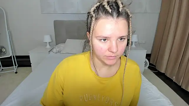 Snapshot of Jenny_Jimmy chatting on 28, 10, 2025 Jenny Jimmy online show from 28, 10, 2025