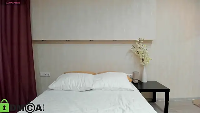 Snapshot of Jenny_Jimmy chatting on 13, 11, 2025 Jenny Jimmy online show from 13, 11, 2025