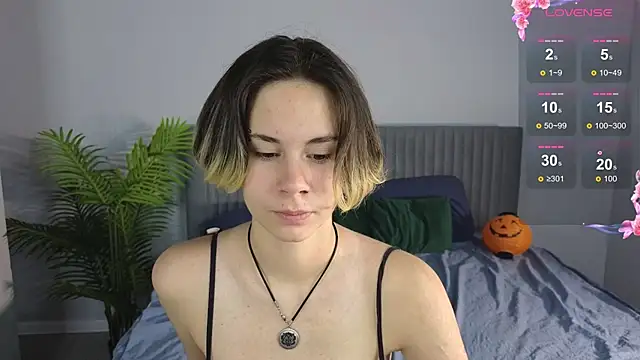 Snapshot of BettyCarter07 chatting on 4, 11, 2025 BettyCarter07 online show from 4, 11, 2025