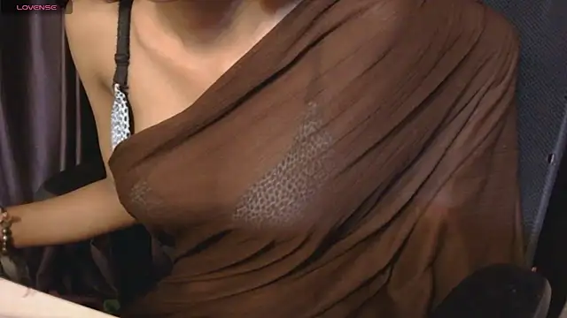 Snapshot of wow-simran chatting on 5, 3, 2026 wow-simran online show from 5, 3, 2026