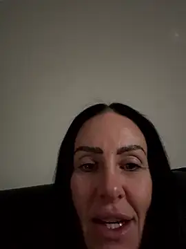 Snapshot of goddess-harper chatting on 8, 1, 2026 goddess-harper online show from 8, 1, 2026