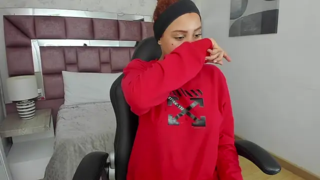 Snapshot of tamararose1 chatting on 19, 3, 2025 tamararose1 online show from 19, 3, 2025