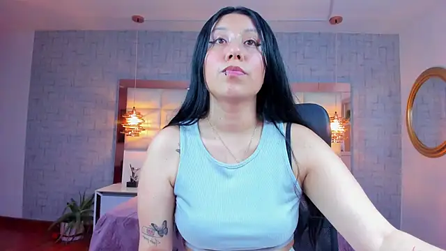 Snapshot of Nohemi_louse chatting on 17, 7, 2026 Nohemi louse online show from 17, 7, 2026