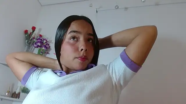 Snapshot of Roxy_Stonee chatting on 25, 11, 2025 Roxy Stonee online show from 25, 11, 2025