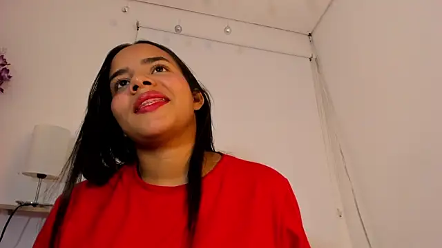 Snapshot of Roxy_Stonee chatting on 4, 12, 2025 Roxy Stonee online show from 4, 12, 2025