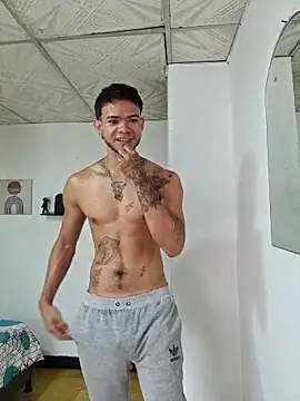 Snapshot of Niick01_ chatting on 14, 11, 2025 Niick01 online show from 14, 11, 2025