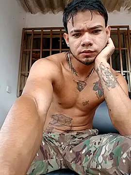 Snapshot of Niick01_ chatting on 28, 11, 2025 Niick01 online show from 28, 11, 2025