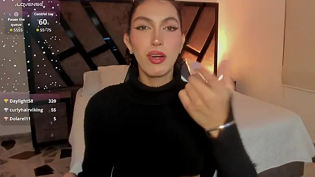 Snapshot of allicemackenzie chatting on 24, 11, 2025 allicemackenzie online show from 24, 11, 2025