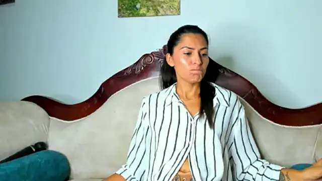 Sofiadelacruz online show from 2, 10, 2025