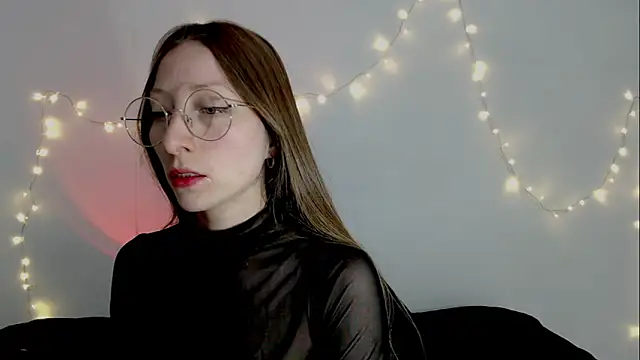 Snapshot of Carlin_Diaz chatting on 20, 3, 2026 Carlin Diaz online show from 20, 3, 2026