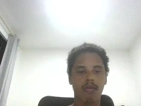 Snapshot of ONegodoce25 chatting on 25, 4, 2026 ONegodoce25 online show from 25, 4, 2026