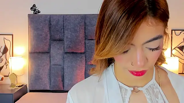 Snapshot of Violetta_Ficher chatting on 16, 6, 2026 Violetta Ficher online show from 16, 6, 2026