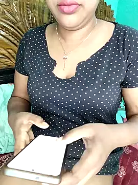 monekhan123 online show from 5, 12, 2025