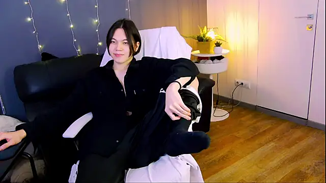 Snapshot of just_gay_ chatting on 5, 2, 2025 just gay online show from 5, 2, 2025