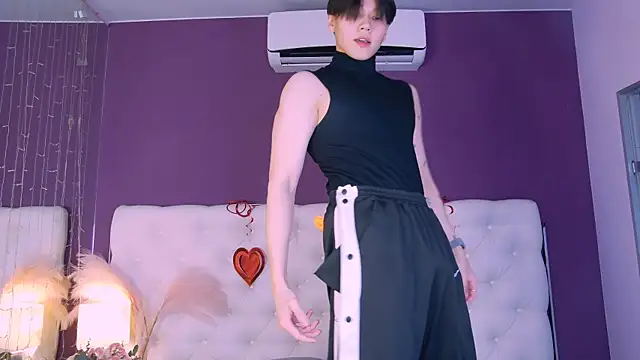 Snapshot of just_gay_ chatting on 2, 3, 2025 just gay online show from 2, 3, 2025