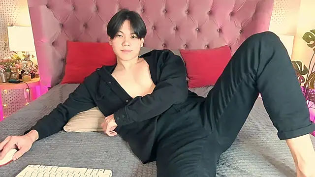 Snapshot of just_gay_ chatting on 9, 3, 2025 just gay online show from 9, 3, 2025