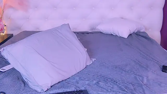 Snapshot of just_gay_ chatting on 15, 3, 2025 just gay online show from 15, 3, 2025