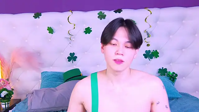 Snapshot of just_gay_ chatting on 16, 3, 2025 just gay online show from 16, 3, 2025