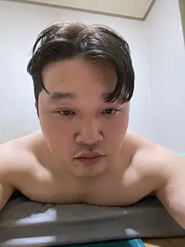 Snapshot of offwhite777 chatting on 23, 2, 2025 offwhite777 online show from 23, 2, 2025