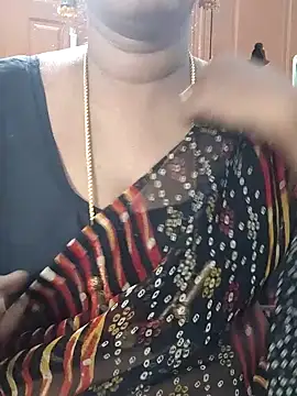 Snapshot of Tamil_Meera12 chatting on 4, 2, 2026 Tamil Meera12 online show from 4, 2, 2026