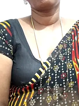 Snapshot of Tamil_Meera12 chatting on 13, 2, 2026 Tamil Meera12 online show from 13, 2, 2026