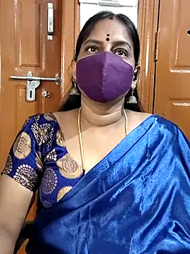 Snapshot of Tamil_Meera12 chatting on 5, 3, 2026 Tamil Meera12 online show from 5, 3, 2026