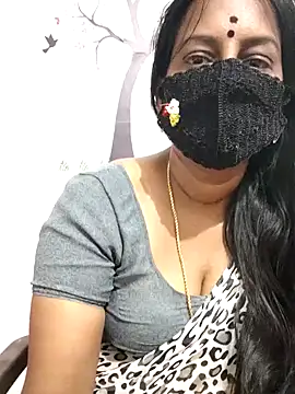 Snapshot of Tamil_Meera12 chatting on 20, 3, 2026 Tamil Meera12 online show from 20, 3, 2026