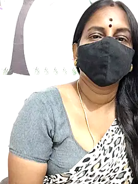 Snapshot of Tamil_Meera12 chatting on 20, 3, 2026 Tamil Meera12 online show from 20, 3, 2026