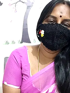 Snapshot of Tamil_Meera12 chatting on 21, 3, 2026 Tamil Meera12 online show from 21, 3, 2026