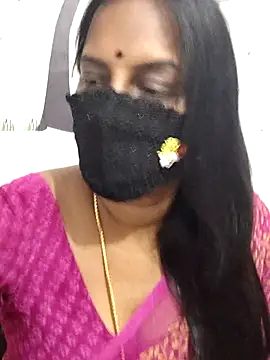 Snapshot of Tamil_Meera12 chatting on 1, 4, 2026 Tamil Meera12 online show from 1, 4, 2026