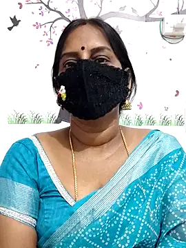 Snapshot of Tamil_Meera12 chatting on 5, 4, 2026 Tamil Meera12 online show from 5, 4, 2026