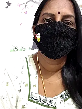 Snapshot of Tamil_Meera12 chatting on 9, 4, 2026 Tamil Meera12 online show from 9, 4, 2026