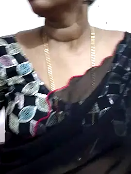 Snapshot of Tamil_Meera12 chatting on 11, 4, 2026 Tamil Meera12 online show from 11, 4, 2026