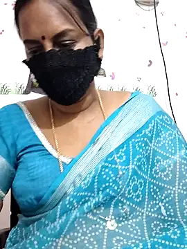 Snapshot of Tamil_Meera12 chatting on 16, 4, 2026 Tamil Meera12 online show from 16, 4, 2026