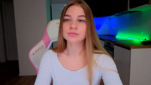 Snapshot of Enjoy_everymoment_ chatting on 1, 4, 2026 Enjoy everymoment online show from 1, 4, 2026