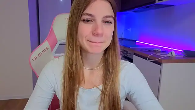 Snapshot of Enjoy_everymoment_ chatting on 22, 4, 2026 Enjoy everymoment online show from 22, 4, 2026