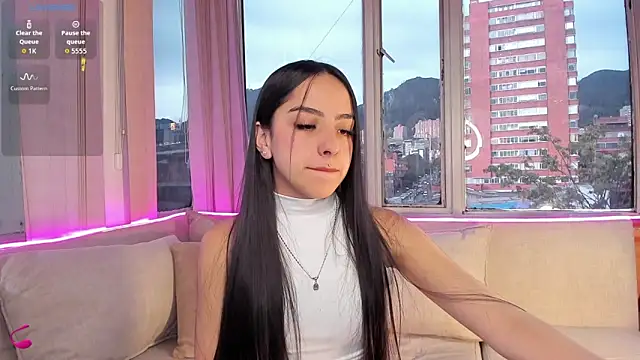 Snapshot of Daphne_chers chatting on 24, 9, 2025 Daphne chers online show from 24, 9, 2025