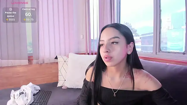 Snapshot of Daphne_chers chatting on 12, 2, 2026 Daphne chers online show from 12, 2, 2026