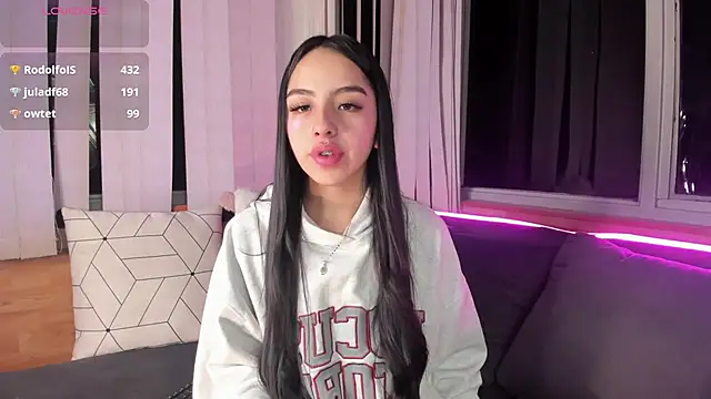 Snapshot of Daphne_chers chatting on 13, 2, 2026 Daphne chers online show from 13, 2, 2026