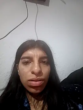 Snapshot of Ariell_Kieran chatting on 8, 5, 2026 Ariell Kieran online show from 8, 5, 2026
