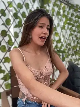 Andrea18 blonde online show from 13, 2, 2025