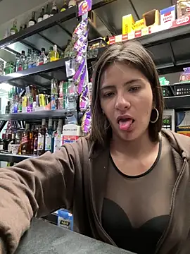 Andrea18 blonde online show from 4, 10, 2025