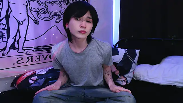 Snapshot of rennnuts chatting on 26, 2, 2025 rennnuts online show from 26, 2, 2025